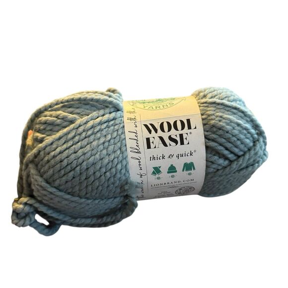 Lion Brand Wool-Ease Thick & Quick Yarn "Succulent" 6oz/170g 106yds/97m Bulky - Picture 6 of 8